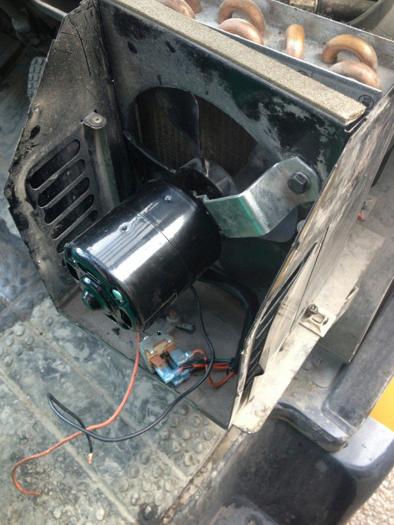 Fan Fitting Komastu